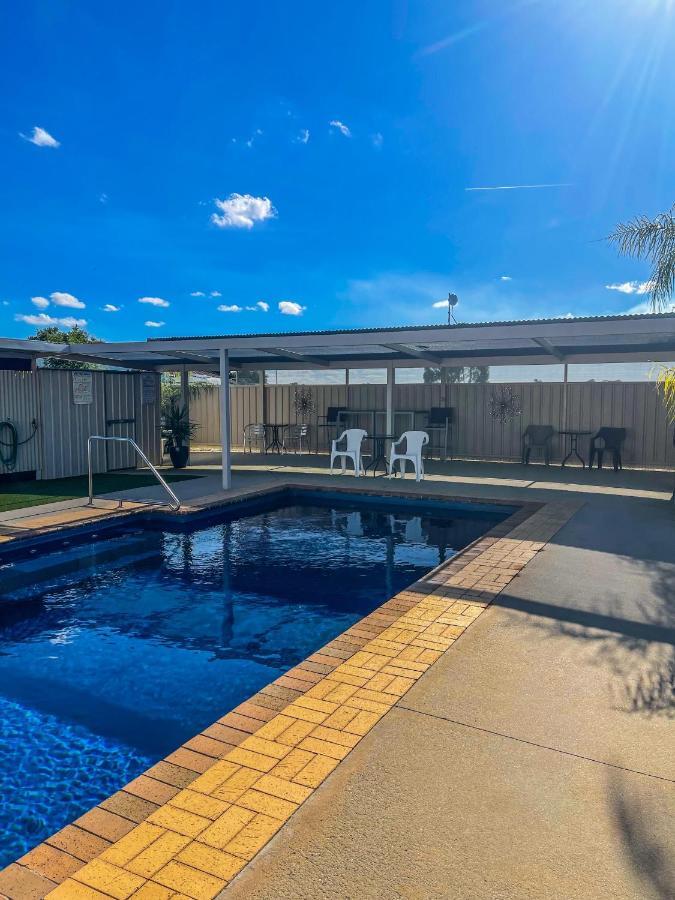 Dbj Holiday Units Mulwala Exterior foto