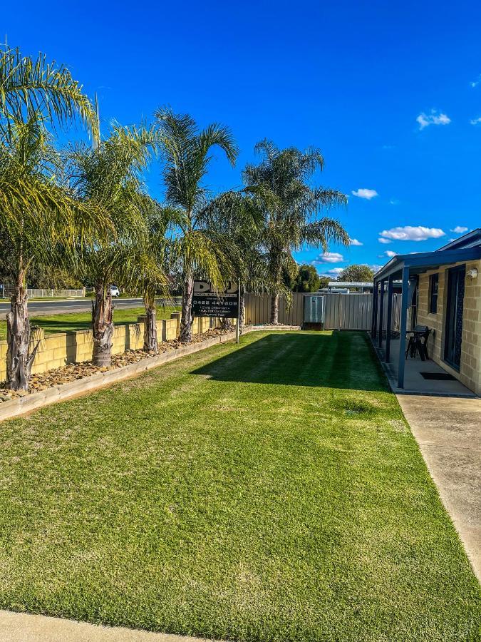 Dbj Holiday Units Mulwala Exterior foto