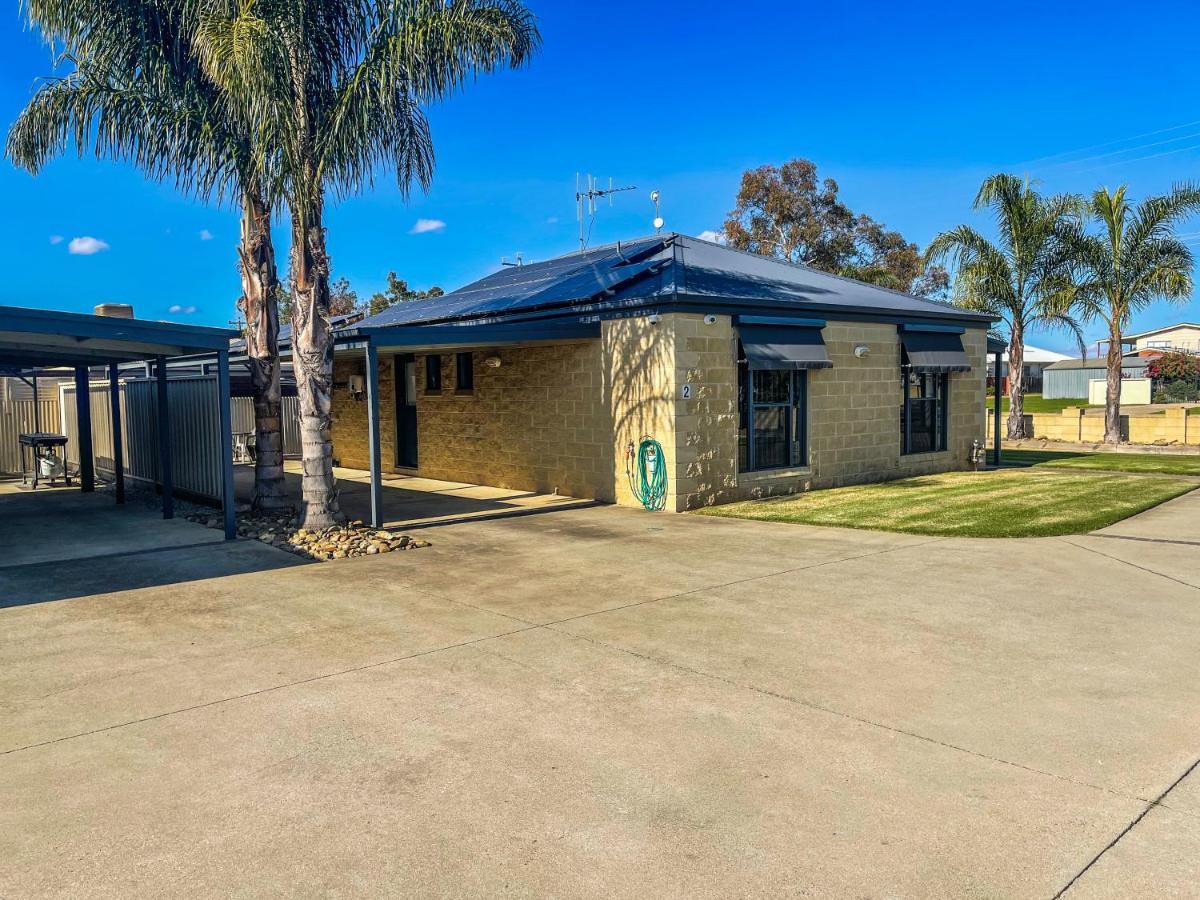 Dbj Holiday Units Mulwala Exterior foto